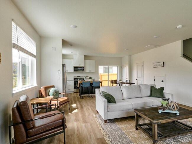 Foto del edificio - 246 28th Ave SE