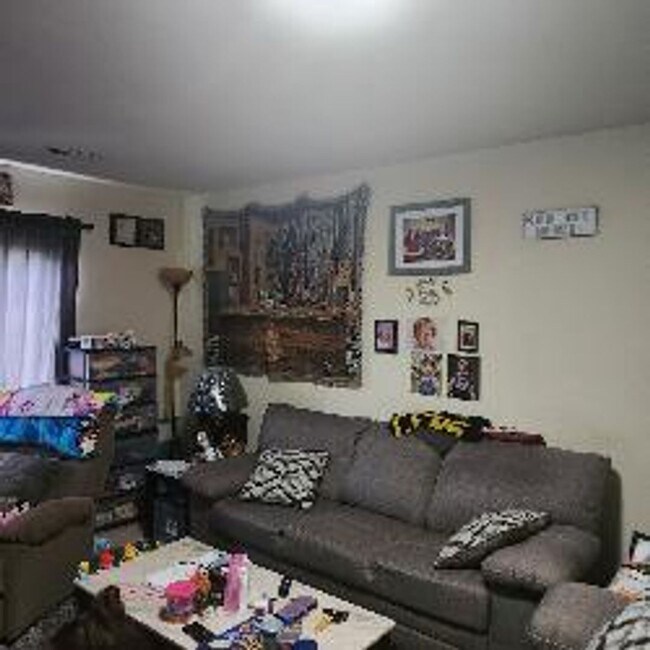 Foto del edificio - 3853 Staffordshire Ln