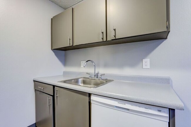 Building Photo - A Fresh New Home for Spring with 1-Month F...