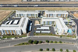 Building Photo - Zeta Apartments