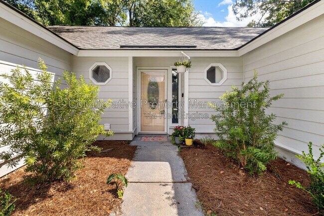 Building Photo - 6 English Saddle Ct