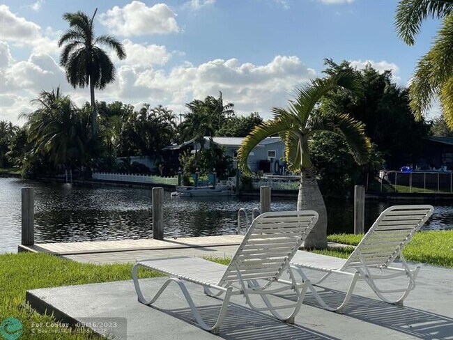 Foto del edificio - 3331 NW 18th Ave