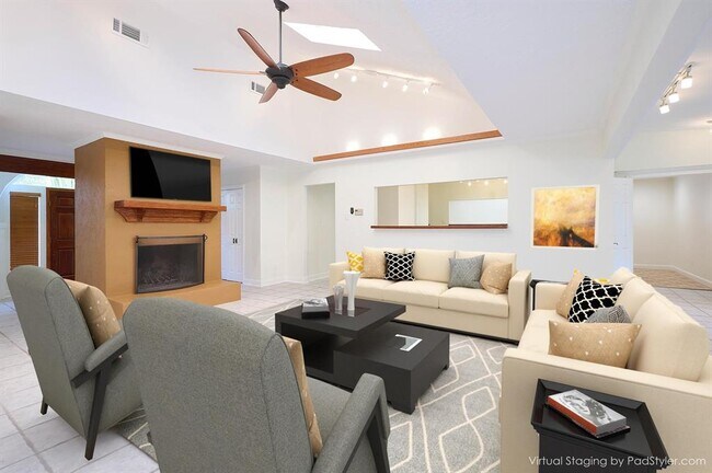Foto del edificio - 9403 Langdon Ln
