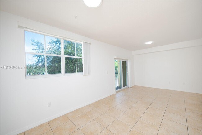 Foto del edificio - 10870 NW 88th Terrace