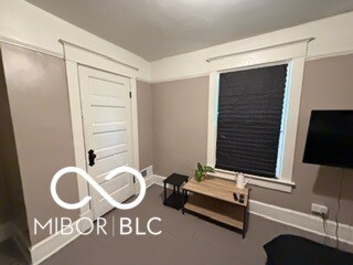 Foto del edificio - 2405-2407 S Meridian St