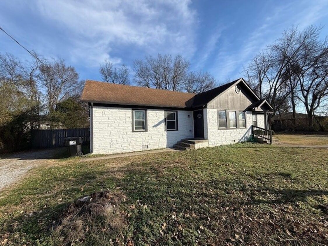 1118/1120 N. Tennessee Blvd. - 1118/1120 N. Tennessee Blvd.