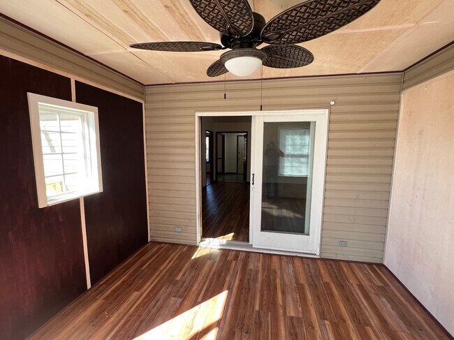 Foto del edificio - 4001 McColley Rd