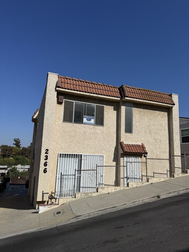 Building Photo - 2366 Bullard Ave