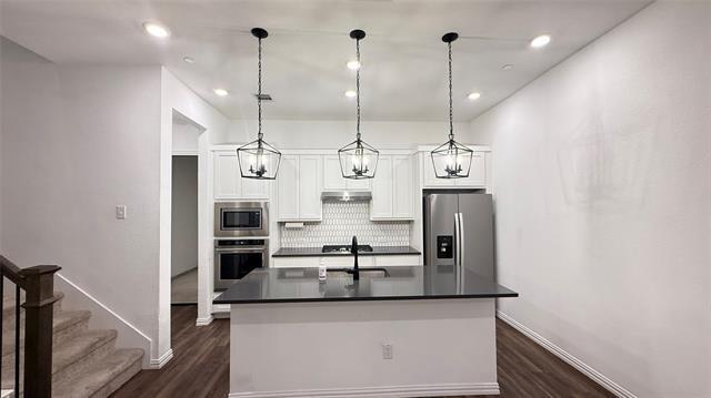 Foto del edificio - 9943 Hennings St