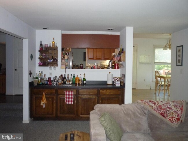 Building Photo - 7033 Veering Ln