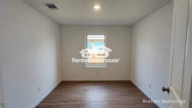 Building Photo - LEASE YOUR DREAM HOME