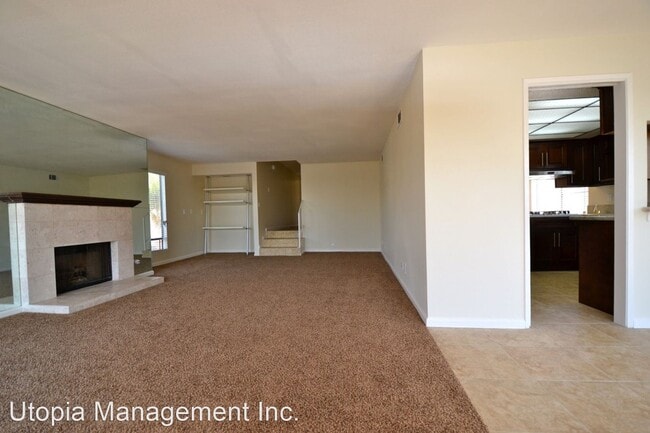 Building Photo - 2 br, 2 bath House - 2662 E. 20TH STREET #210