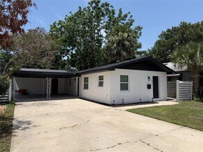 Building Photo - 1407 Park Lake St