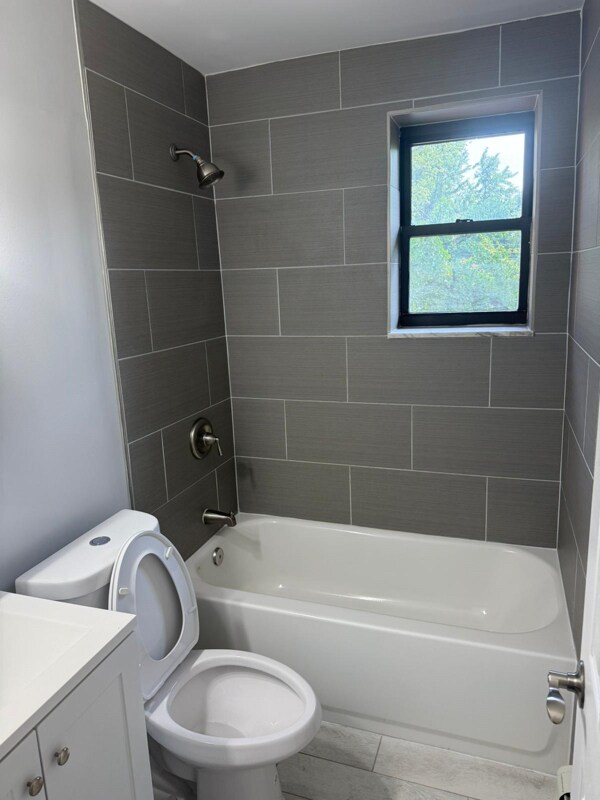 Foto del edificio - 821 Central Ave