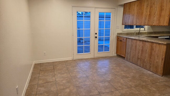 Photo - 6521 S La Corta Dr Townhome
