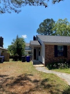Primary Photo - 7633 Oldridge Rd