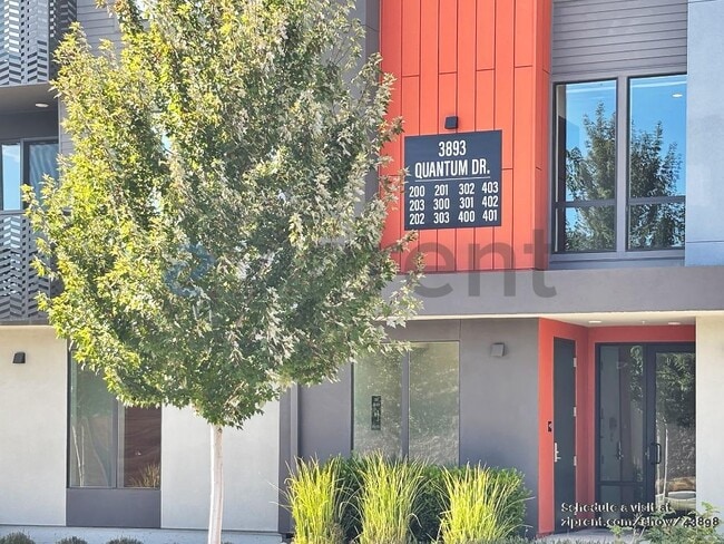 Building Photo - 3893 Quantum Dr