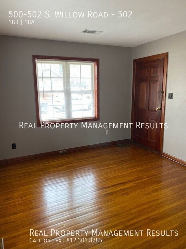 Foto del edificio - 500-502 S. Willow Road-502