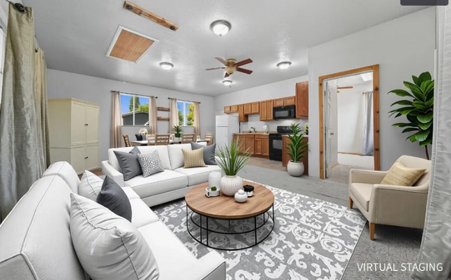 Foto del edificio - 7831 Terra Linda Way