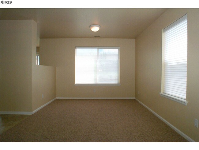 Foto del edificio - North Fort Collins Living with Space, Style, and Convenience