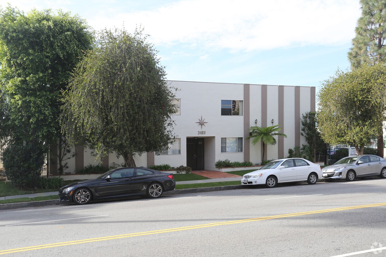 Building Photo - 3485 Sawtelle Blvd