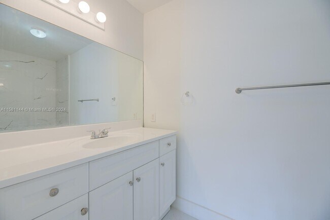 Foto del edificio - 1137 NW 125th Ave