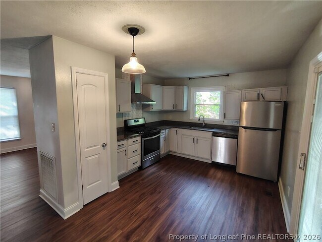 Foto del edificio - 515 Farmview Dr