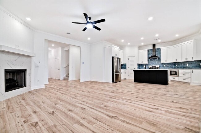 Building Photo - 22 Cannich Dr