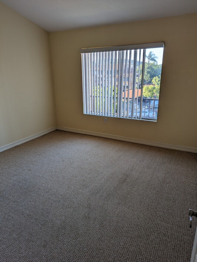 15377 Maturin Dr Unit 207, San Diego, CA 92127 Condo for Rent in San Diego, CA