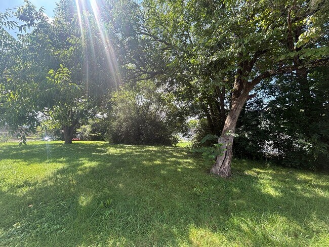 Foto del edificio - Your perfect 4-bed / 2-beth home in Elizabethton awaits! $2400