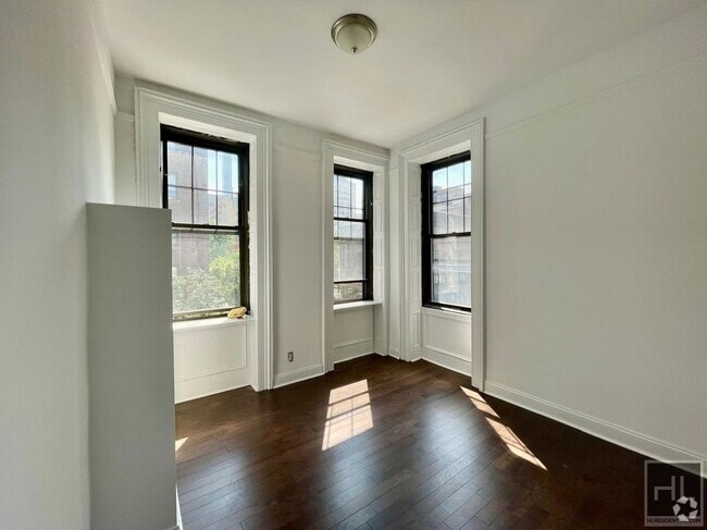 Building Photo - LEXINGTON AVENUE