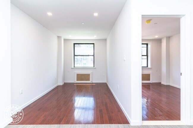 Foto del edificio - 323 49th St