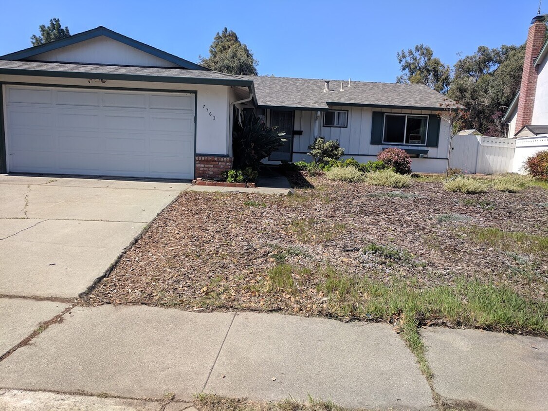 Primary Photo - 7763 Hazelnut Dr