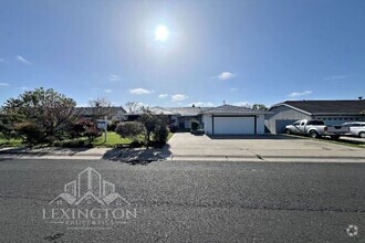 Building Photo - 10522 Coloma Rd