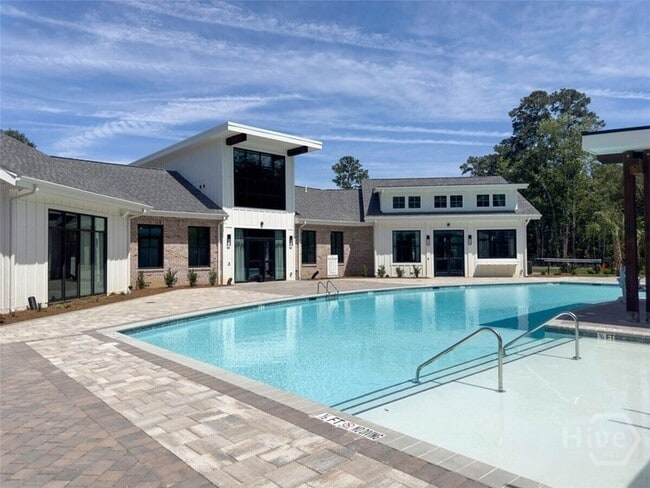 Foto del edificio - 5670 Ogeechee Rd