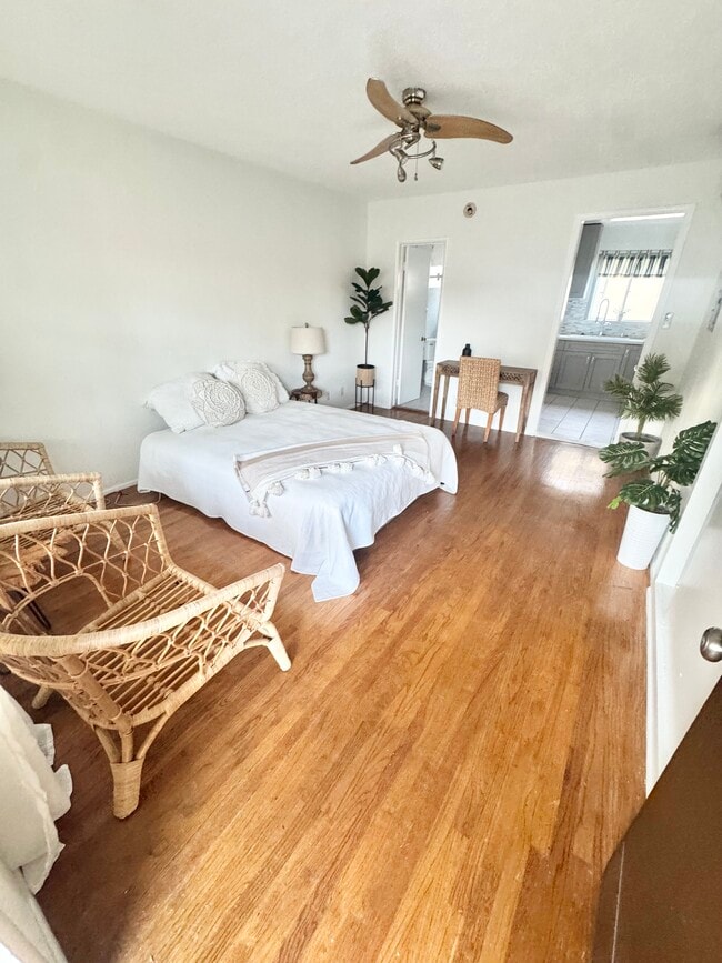 Building Photo - 1751 Winona Blvd