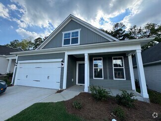 Building Photo - 144 White Oak Rd