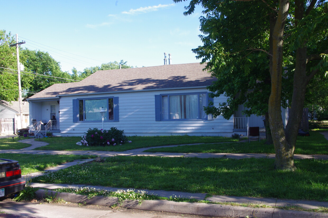Exterior - 15 W 15th Ave