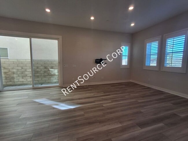 Foto del edificio - 27231 W Coyote Bush Ct