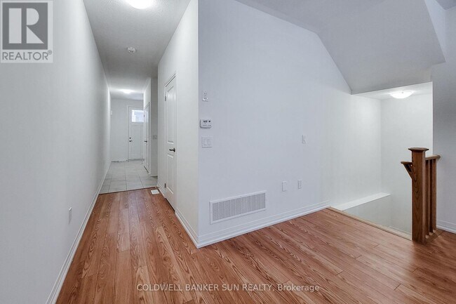 Photo du bâtiment - 474 Provident Wy