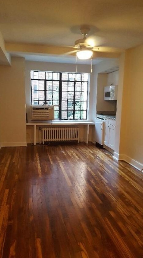 Primary Photo - 25 Tudor City Pl