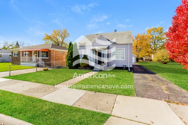 Foto del edificio - 24553 Flower Ave