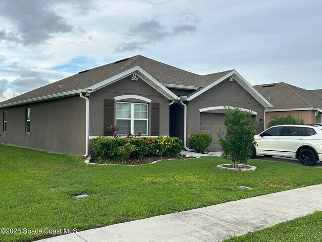 Foto del edificio - 165 Sorrento Dr