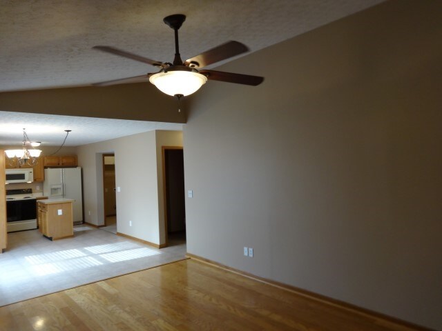 Building Photo - 5739 Landsview Drive