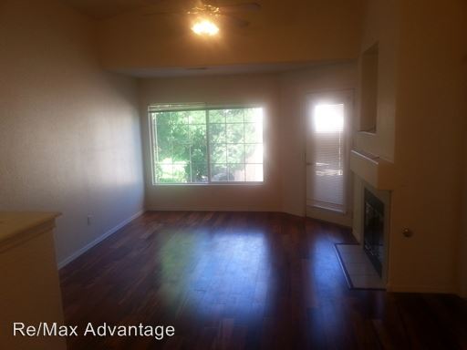 Building Photo - 6501 San Antonio Dr NE
