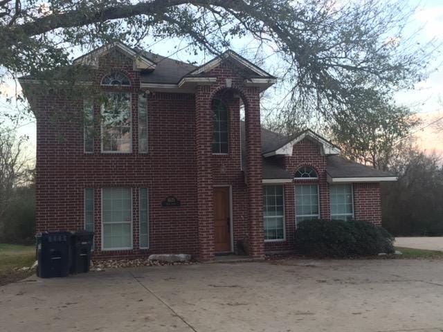 Primary Photo - 1615 Park Place