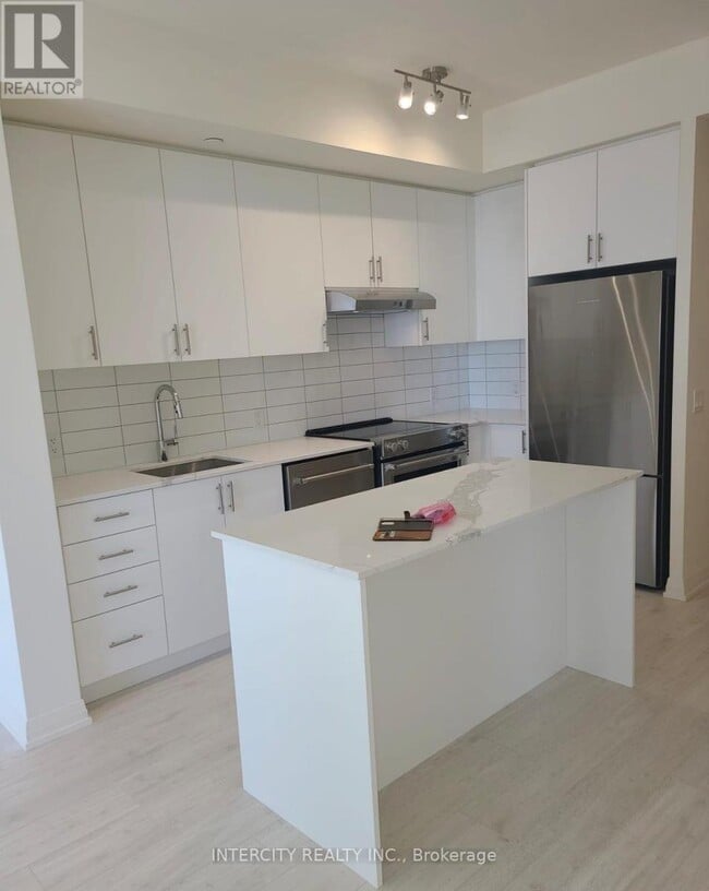 Photo du bâtiment - 9000 Jane St