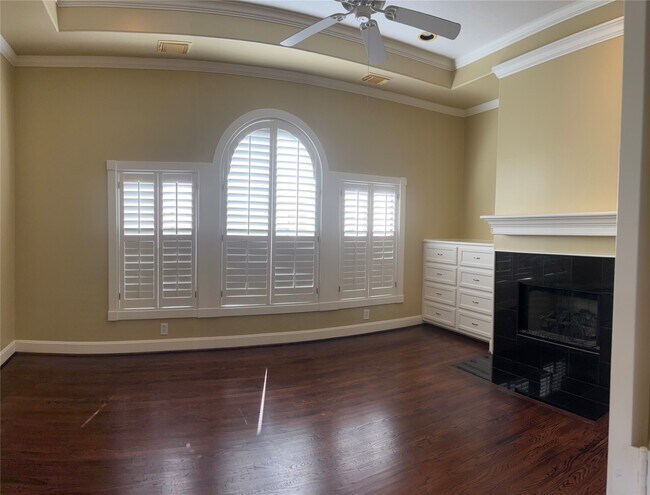 Foto del edificio - 2425 Dorrington St