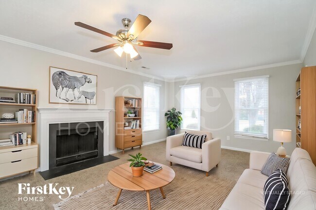 Foto del edificio - 3302 Sparrowhawk Dr