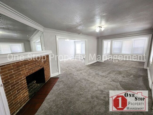 Foto del edificio - 2 Bedroom, 1 Bathroom in Kansas City